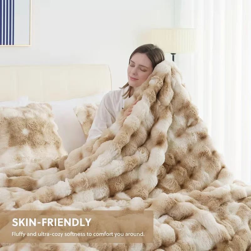 Sabine Luxe Faux-Fur Throw