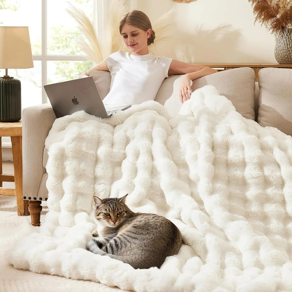 Sabine Luxe Faux-Fur Throw