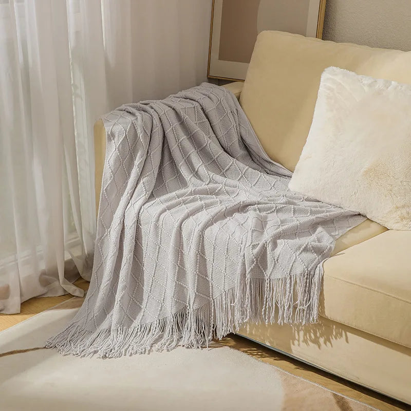 Poppy Chunky Tassel Knit Throw