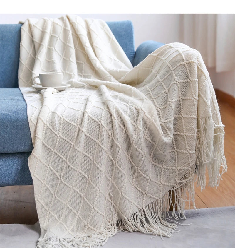 Poppy Chunky Tassel Knit Throw