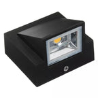 Compact IP65 Outdoor Wall Light — product detail view 3
