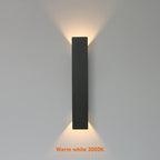 Linear IP65 Outdoor Wall Light — product detail view 3
