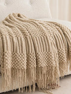 Poppy Chunky Tassel Knit Throw