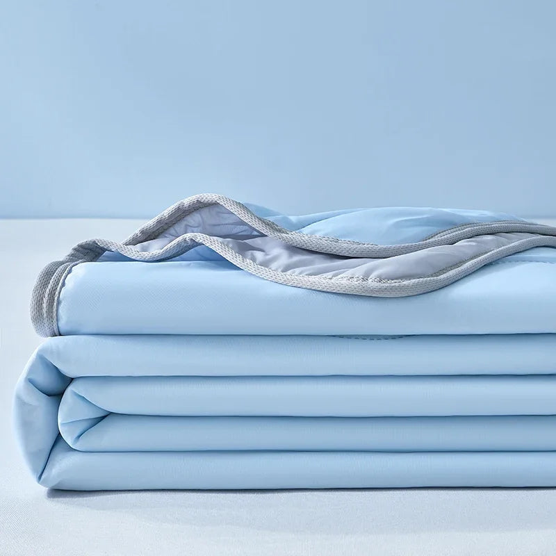 Isla Reversible Cooling Throw