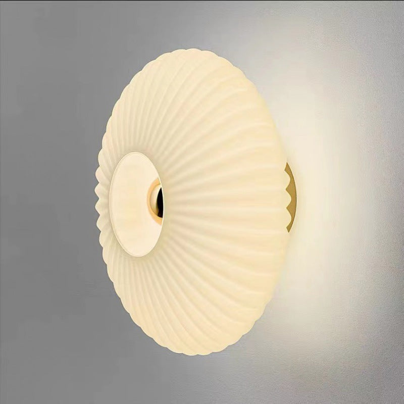 Nordic Vintage Glass Wall Sconce — product detail view 6