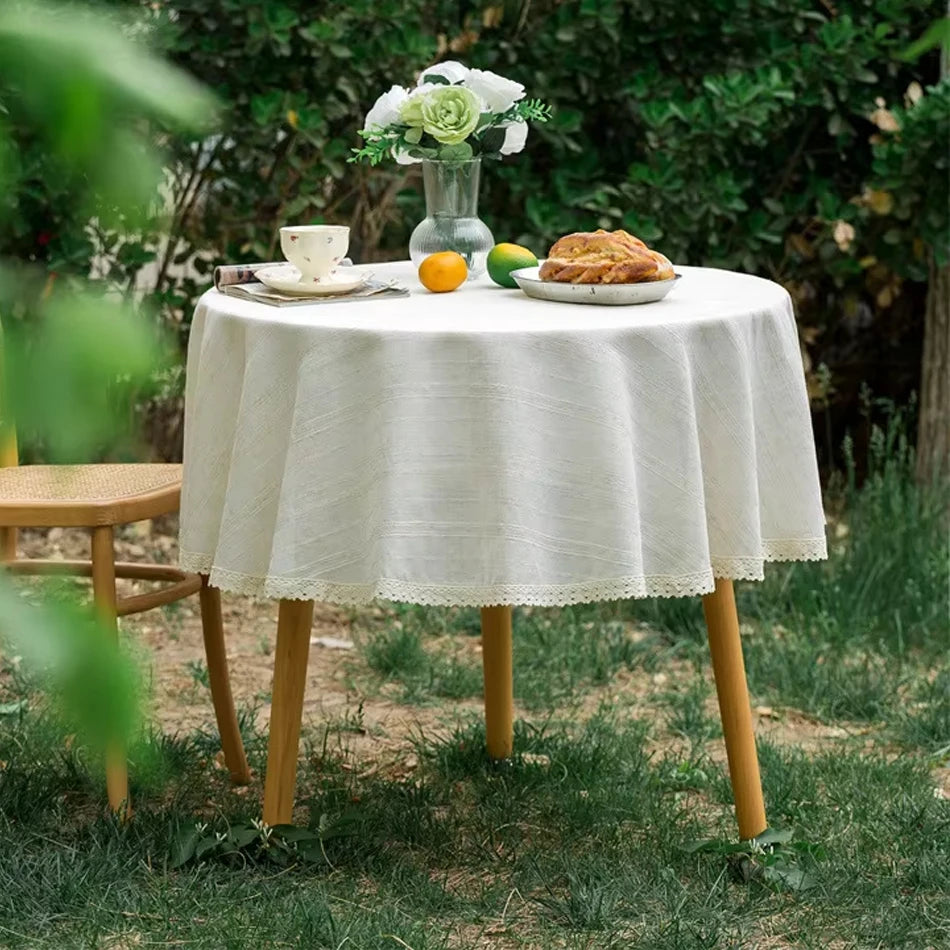Celia Ruffled Linen-Blend Tablecloth