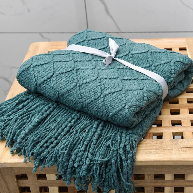 Poppy Chunky Tassel Knit Throw