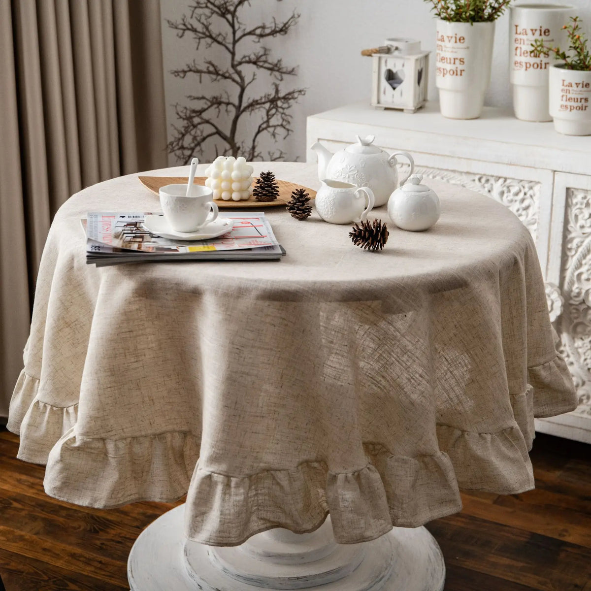 Celia Ruffled Linen-Blend Tablecloth